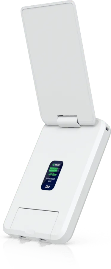 UniFi UTR Travel Router Long-Range