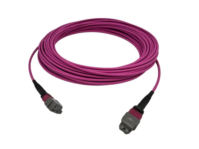 - Nätverkskabel - MPO/UPC multiläge (hona)
