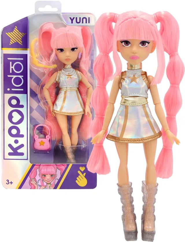 Yuni Fashion doll