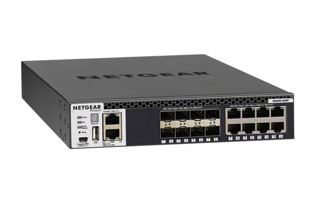M4300-8X8F - Switch - L3 - Administrerad -