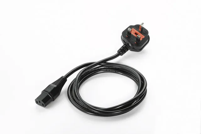 - Strömkabel - BS 1363 (P) till power IEC 60