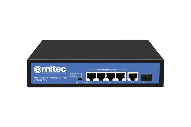 - Switch - ohanterad - 4 x 10/100/1000 (Po