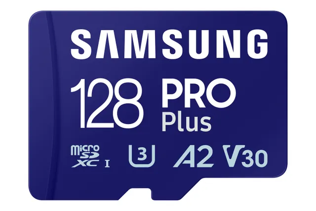 PRO Plus 128 Gt MicroSDXC UHS-I U3 V30 A2 -muistikortti + USB-lukija