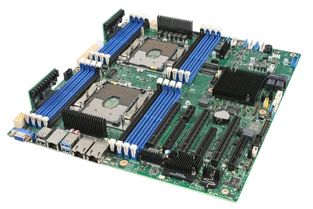 Server Board S2600STQR - motherboa Moderkort - Intel C628 - Intel LGA3647 - DDR4 RAM - SSI (Server)