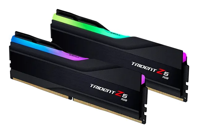 Trident Z5 RGB 32 Gt (2 x 16 Gt) DDR5 6400 MHz, CL30 -muisti, hopea/harmaa (XMP)