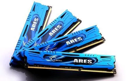ARES LP DDR3-1866 C10 QC - 32GB