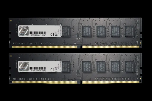 Value DDR4-2400 - 16GB - CL17 - Dual Channel (2 pcs) - Intel XMP - Svart