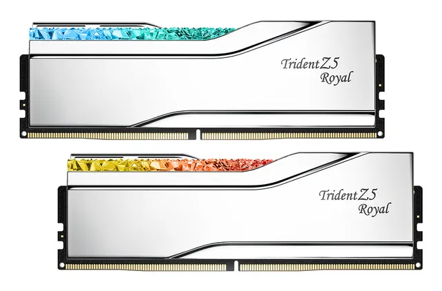 Trident Z5 Royal RGB 32 Gt (2 x 16 Gt) DDR5 7200 MHz, CL34 -muisti (XMP)