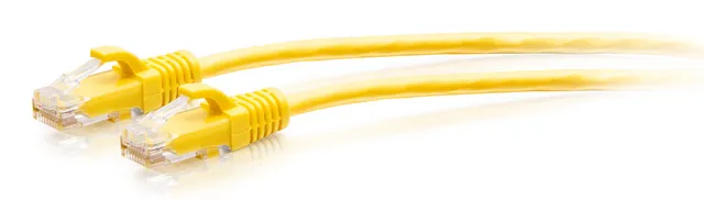 7ft (2.1m) Cat6a Snagless Unshielded (UTP) Slim Ethernet Network Patch Cable - Yellow - Patch-kabel - RJ-45 (hane) till RJ-45 (hane) - 2.1 m - 4.8