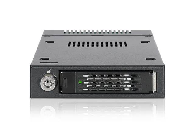 DOCK M.2 PCIe NVMe SSD Hot-Swap Mobile Rack for 3.5" Bay