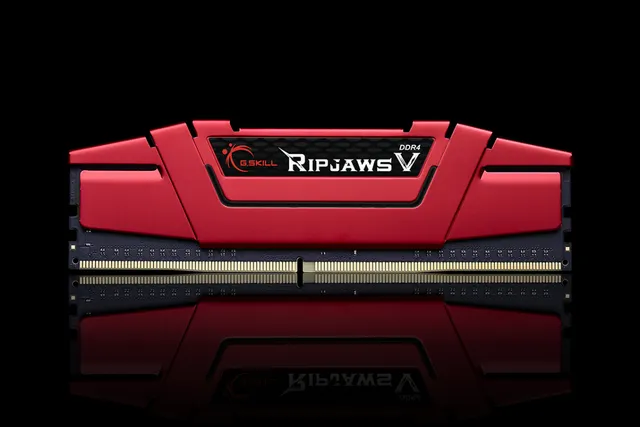 Ripjaws V DDR4-3000 - 16GB - CL16 - Dual Channel (2 pcs) - Intel XMP - Röd