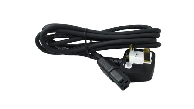 - Strömkabel - IEC 60320 C15 till BS 1363 (hane) - 2.5 m - Storbritannien