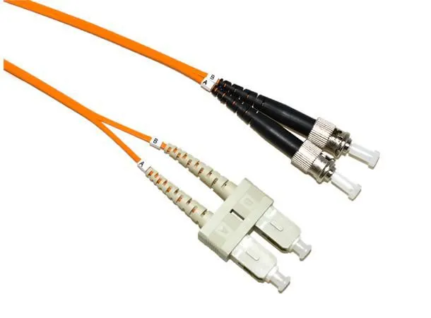 - Patch-kabel - ST-läge (multi-mode) (hane)