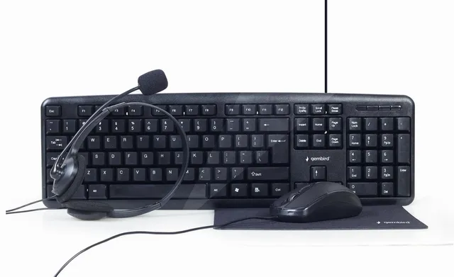 KBS-UO4-01 - 4-in-1 office kit - keyboard mouse headset and mouse pad set - QWERTY - US - Tangentbord, mus, headset och musmatta - Engelska (US) - Svart