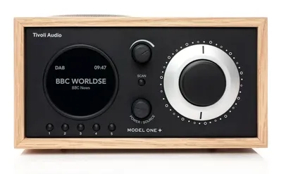 Audio Model One+ radio ek/svart