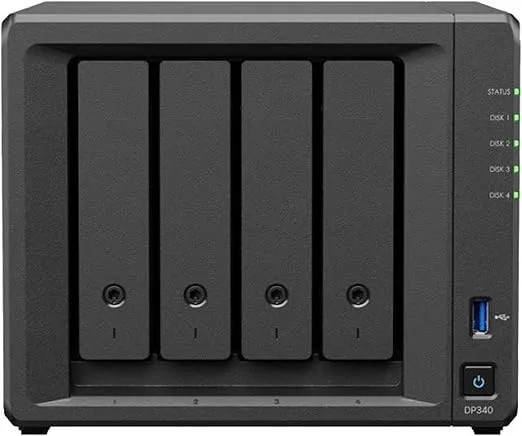 ActiveProtect DP340, 4-bay backup appliance, 4x 8 TB HDD + 2x 400 GB NVMe SSD cache, 16 GB RAM, 10GbE LAN