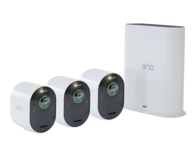 Ultra 2 Spotlight - Trådlöst 4K HDR säkerhetssystem med 3 kameror