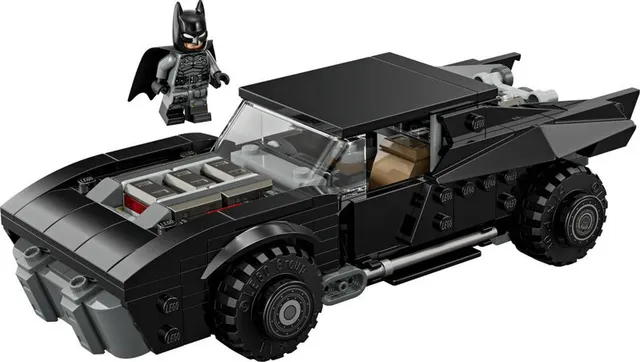 Super Heroes DC The Batman Batmobile 76332